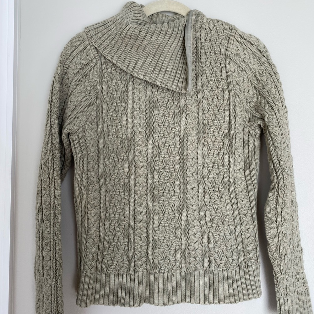 Vintage Zip Down Turtle Neck Sweater